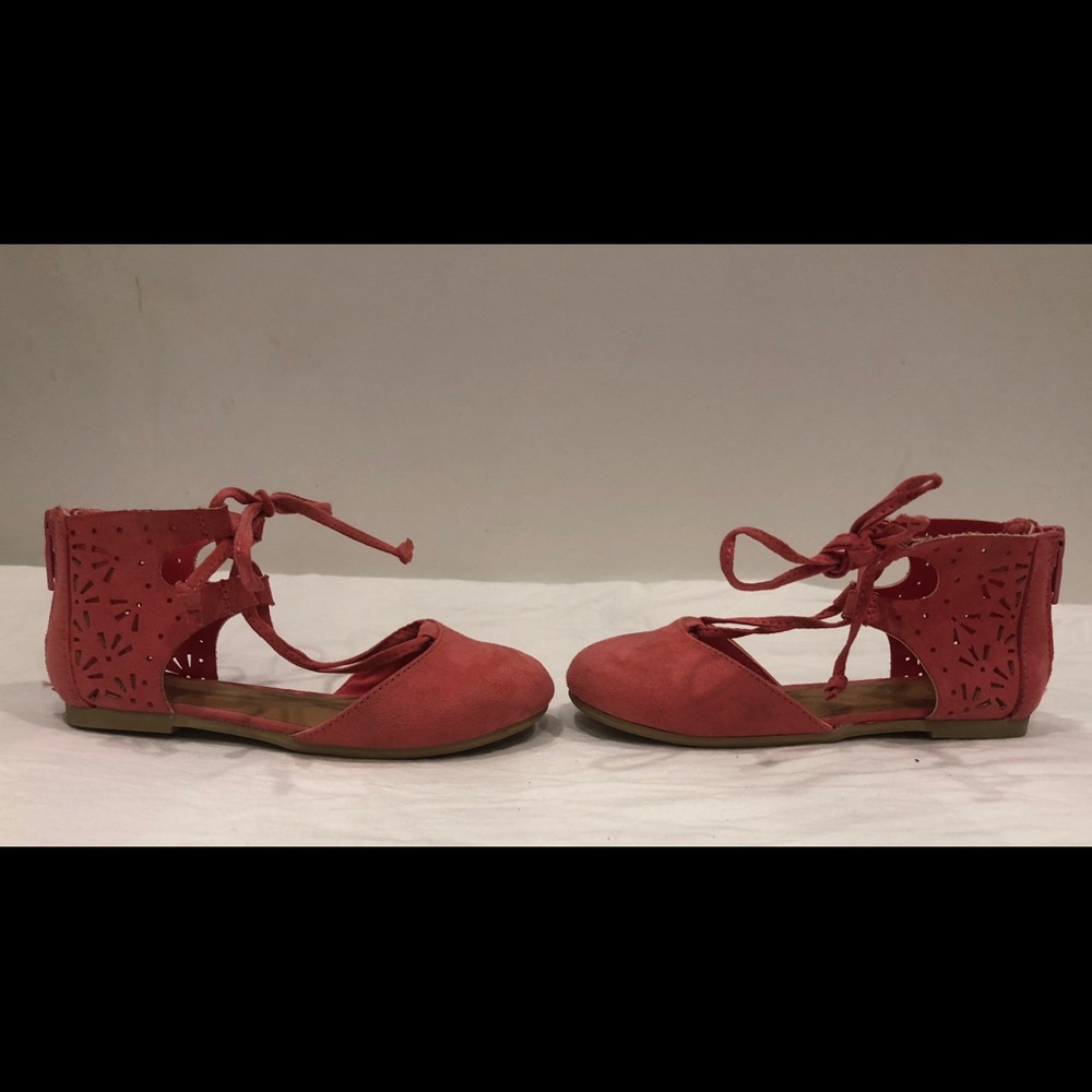 Coral Redish ballet shoe